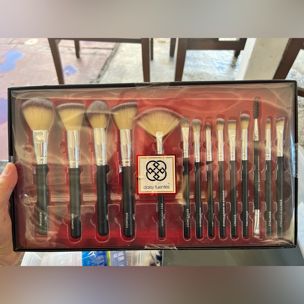makeup brush set